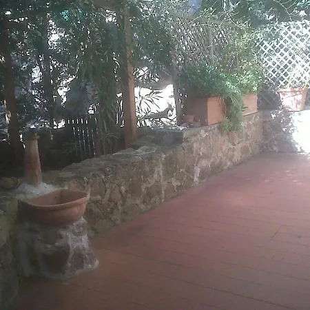 Casa Vacanze In Capraia Isola Porto Vecchio Exterior photo